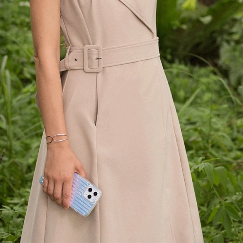 Etui UNIQ Coehl Linear Apple iPhone 12 Pro Max opalowy/iridescent