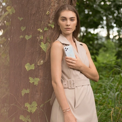 Etui UNIQ Coehl Linear Apple iPhone 12 Pro Max opalowy/iridescent