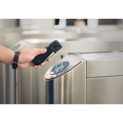 Portfel magnetyczny Moshi Slim Wallet (System SnapTo™) (Jet Black)