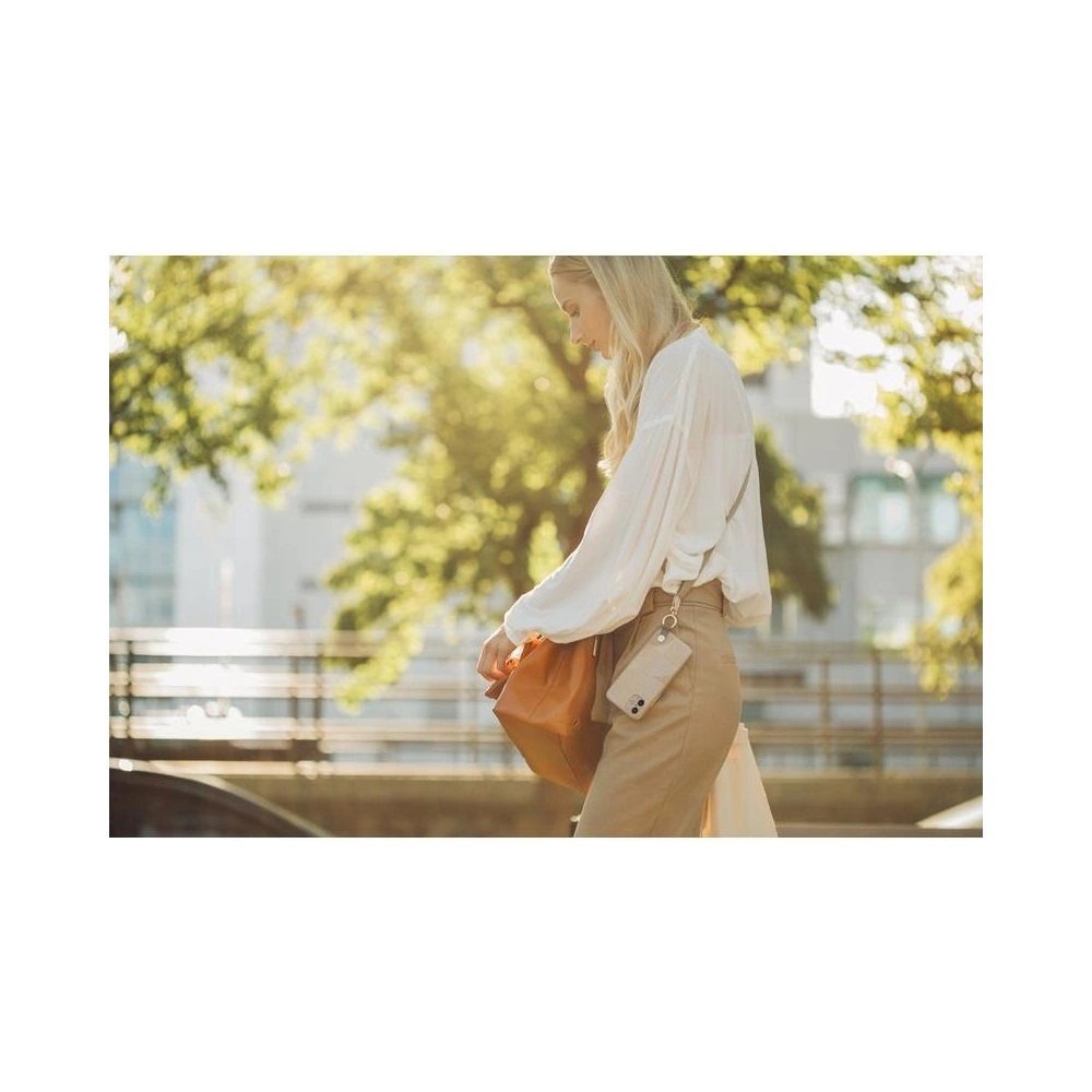 Hurtownia GSM - Pasek na ramię Moshi Altra Body Strap do etui Moshi Altra 2020 (Sahara Beige) - MOSH137BEI - {ean13} - Hurt