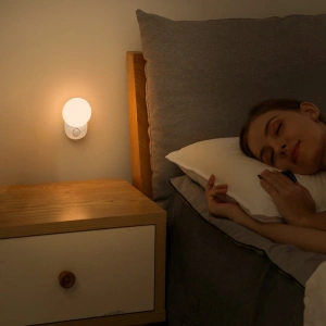 Hurtownia GSM - Lampka nocna Baseus Full Moon, z czujnikiem ruchu i zmierzchu (biała) - BSU2085WHT - {ean13} - Hurt