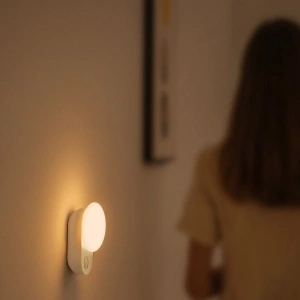 Wholesale Baseus Full Moon bedside lamp, with motion and twilight sensor (white) - BSU2085WHT - {ean13} - Hurt