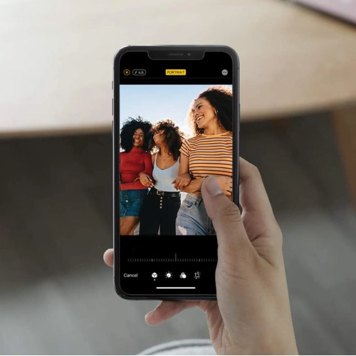 Szkło hartowane Spigen GLAS.tR AlignMaster Apple iPhone 11 Privacy