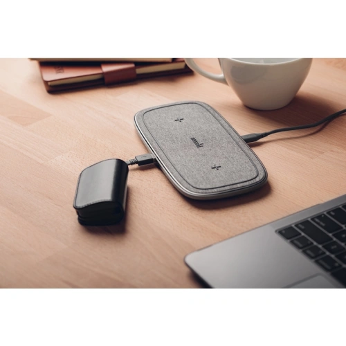 Podwójna bezprzewodowa ładowarka indukcyjna Moshi Sette Q Qi (Nordic Grey)