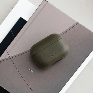 Hurtownia GSM - Etui UNIQ Terra Apple AirPods Pro Genuine Leather oliwkowy/olive - UNIQ404OLI - {ean13} - Hurt