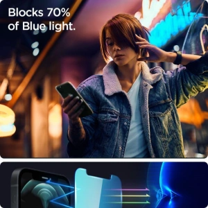 Szkło hartowane Spigen GLAS.tR ez Fit Apple iPhone 13 Pro Max Antiblue [2 PACK]