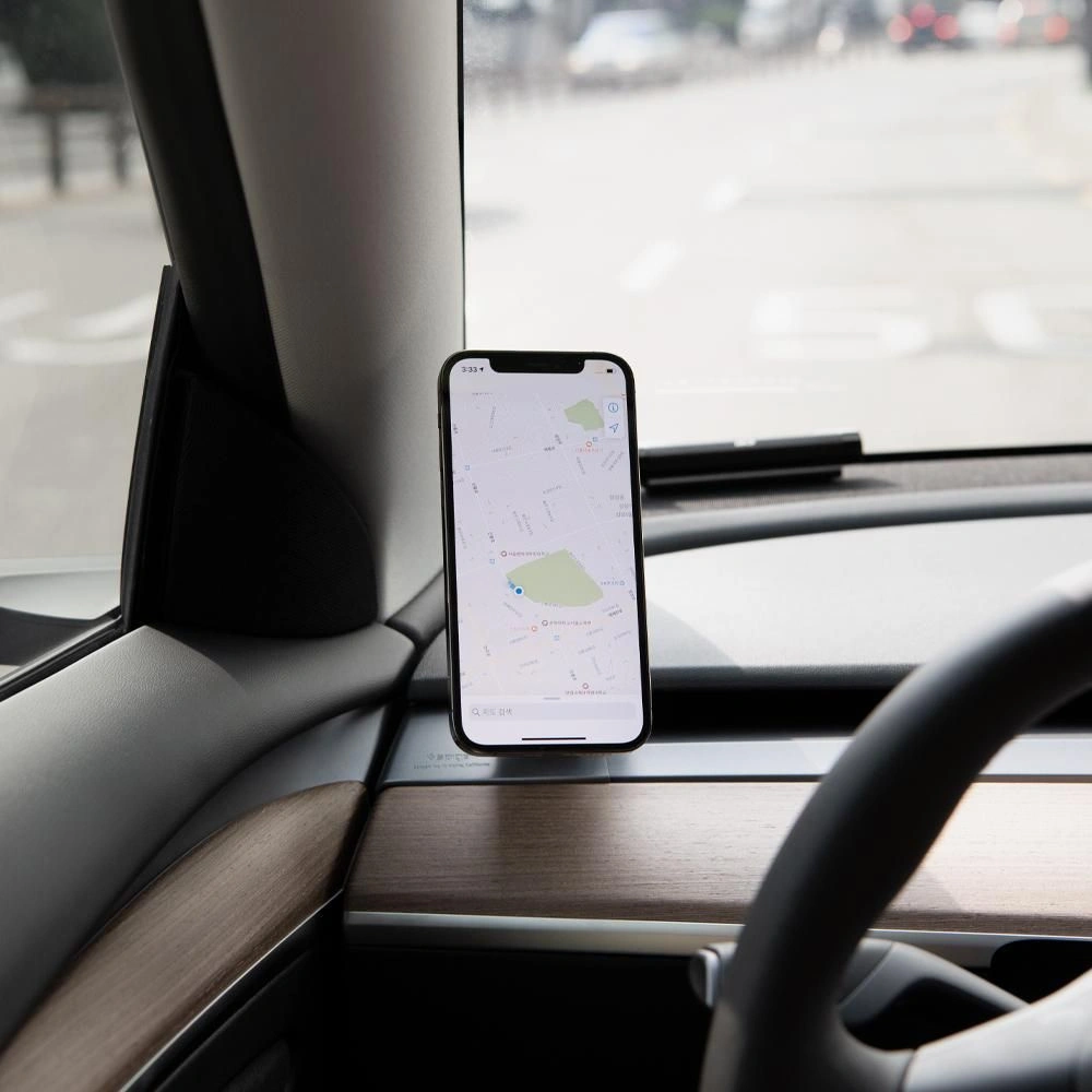 Hurtownia GSM - Uchycení magnetické pro Tesla Model Y/3 Spigen OneTap MagSafe držák na palubní desku černý - SPN2038BLK - {ean13} - Hurt
