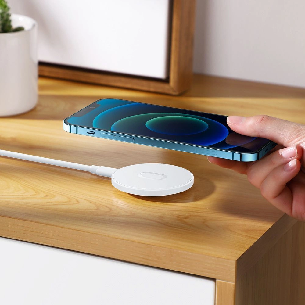 Hurtownia GSM - Bezdrátová nabíječka Joyroom JR-A28 Magnetic MagSafe Wireless Charger 15W Bílá - JYR004WHT - {ean13} - Hurt