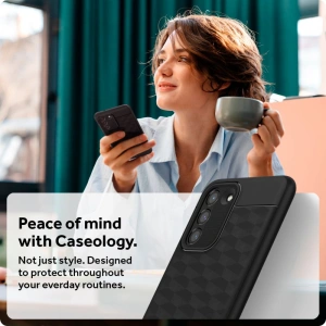 Hurtownia GSM - Etui Caseology Parallax Samsung Galaxy S21 FE Matte Black - CSL036BLK - {ean13} - Hurt