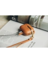 Hurtownia GSM - Etui Moshi Pebbo Luxe Apple AirPods 3 z odpinanym paskiem na rękę (Caramel Brown) - MOSH209BR - {ean13} - Hurt