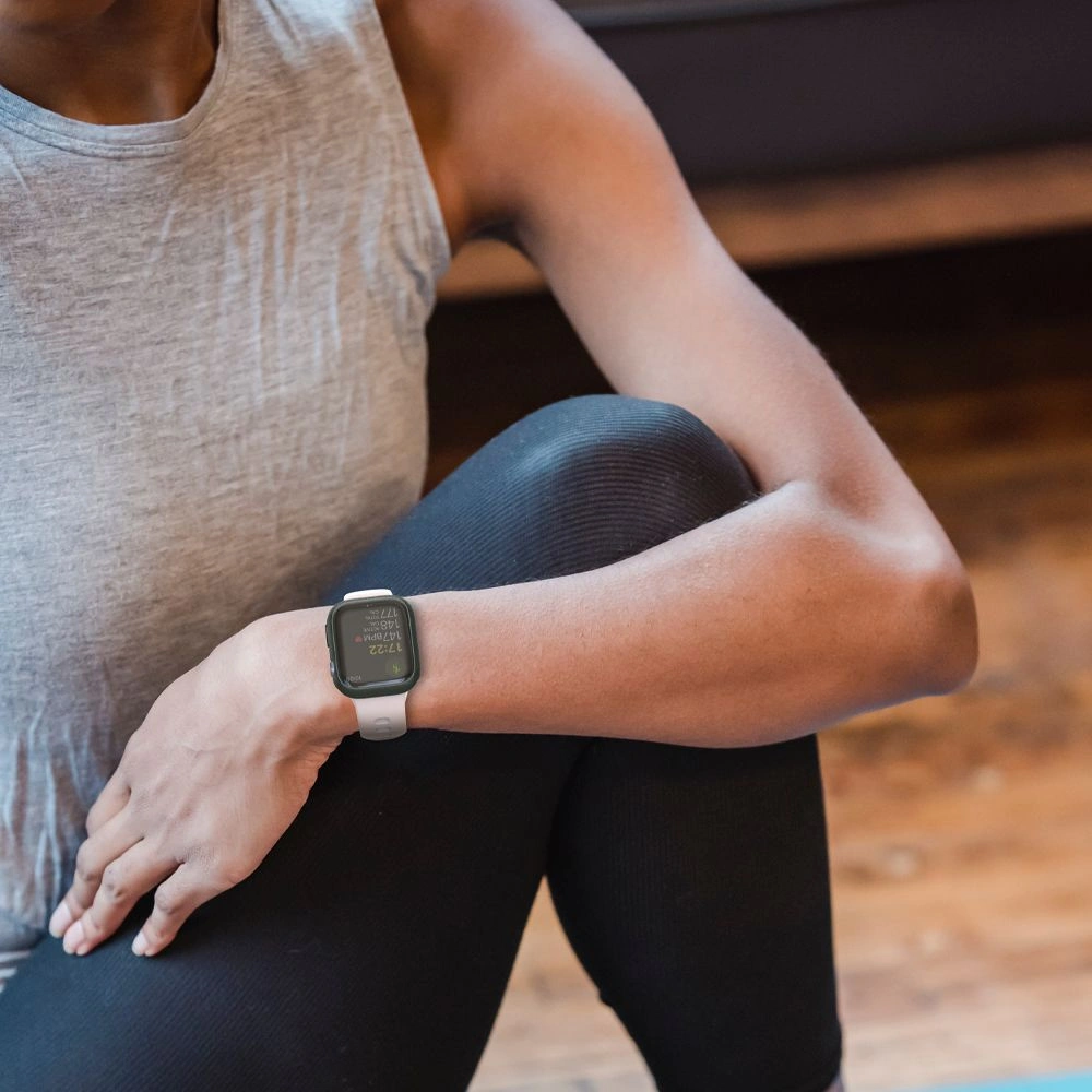Hurtownia GSM - Etui Spigen Thin Fit Apple Watch 4/5/6/7/8/9/SE 44/45mm Vojenská zelená - SPN2074GRN - {ean13} - Hurt