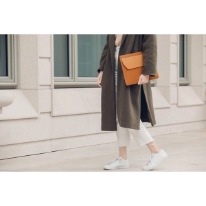 Wholesale Moshi Muse 14 3-in-1 Slim Apple MacBook Pro 14 2021-2023 (Caramel Brown) - MOSH217CAMBR - {ean13} - Hurt