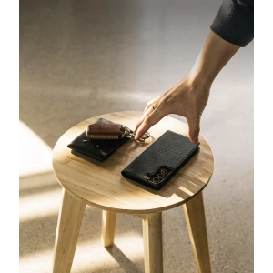 Hurtownia GSM - Etui Ringke Folio Signature Standard Samsung Galaxy S22+ Plus Black - RGK1576BLK - {ean13} - Hurt