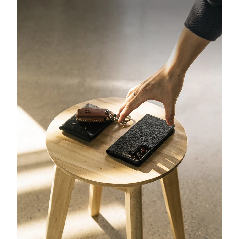 Hurtownia GSM - Etui Ringke Folio Signature Standard Samsung Galaxy S22+ Plus Black - RGK1576BLK - {ean13} - Hurt