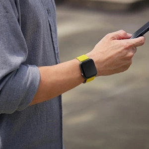 Hurtownia GSM - UNIQ Revix Apple Watch 4/5/6/7/SE/8/9/Ultra 44/45/49mm Forgatható Magnetic sárga-szürke/yellow-grey - UNIQ631YELGRY - {ean13} - Hurt