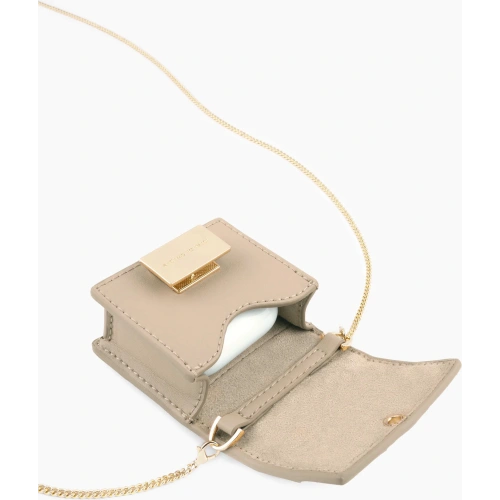 Etui iDeal of Sweden Statement Apple AirPods (Light Camel)