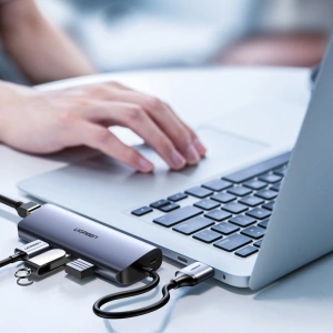 Adapter HUB UGREEN CM252 USB- C - 3 x USB / Ethernet RJ-45 / microUSB szary