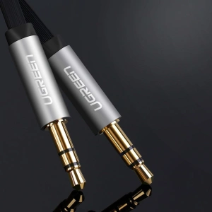 Hurtownia GSM - Płaski kabel UGREEN audio AUX 3,5mm mini jack 5m srebrny - UGR1330SLV - {ean13} - Hurt