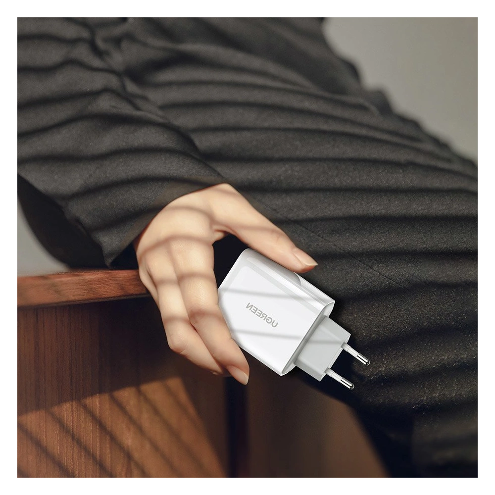 Hurtownia GSM - Ładowarka sieciowa UGREEN CD170 USB-A/USB-C 36W QC 4.0 PD biały - UGR1333WHT - {ean13} - Hurt