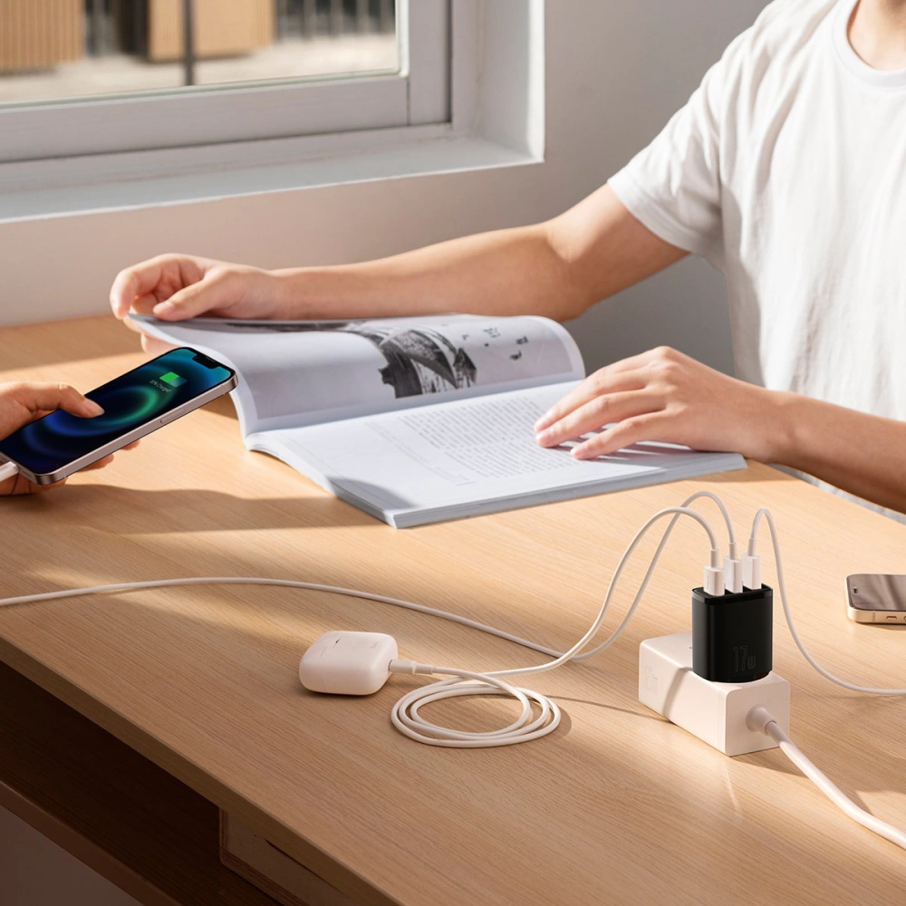 Hurtownia GSM - Napájecí adaptér Baseus Compact 3x USB-A 17W černý - BSU3467BLK - {ean13} - Hurt