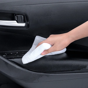 Hurtownia GSM - Spray do czyszczenia wnętrza samochodu Baseus Auto-care 300ml biały - BSU3471WHT - {ean13} - Hurt