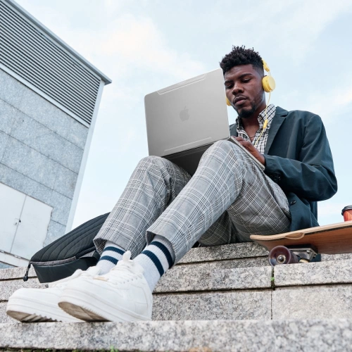 Etui Spigen Thin Fit Apple MacBook Pro 14" 2021-2025 (M1/M2/M3/M4/M5) Crystal Clear