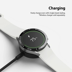 Hurtownia GSM - Nakládka Ringke Bezel Styling Samsung Galaxy Watch 5/4 44mm nerezová ocel 44-01 Stříbrná - RGK1619SSLV - {ean13} - Hurt