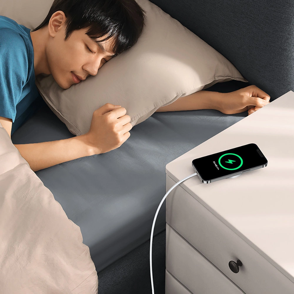 Hurtownia GSM - Bezdrátová nabíječka UGREEN CD284 15W MagSafe stříbrná - UGR1372SLV - {ean13} - Hurt