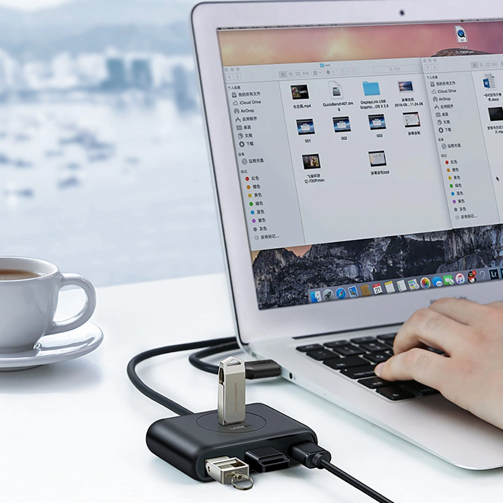Hurtownia GSM - HUB UGREEN CR113 USB - 4 x USB 3.0 25m černý - UGR1376BLK - {ean13} - Hurt