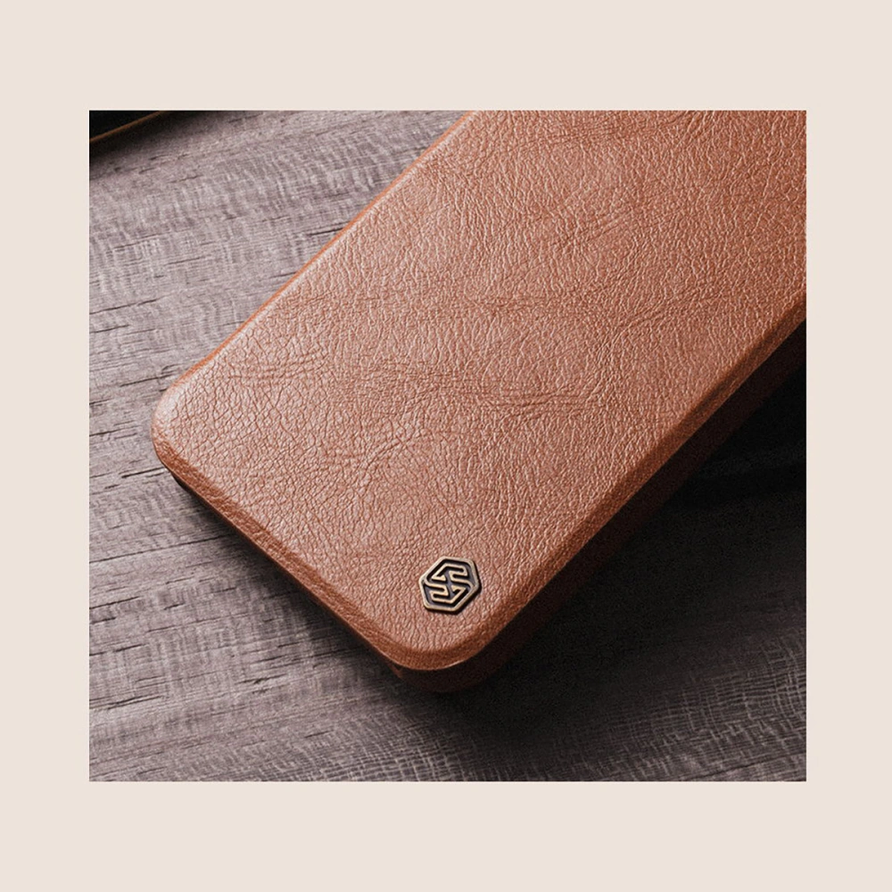 Hurtownia GSM - Etui Nillkin Qin Leather Pro Samsung Galaxy S22 hnědá - NLK523 - {ean13} - Hurt