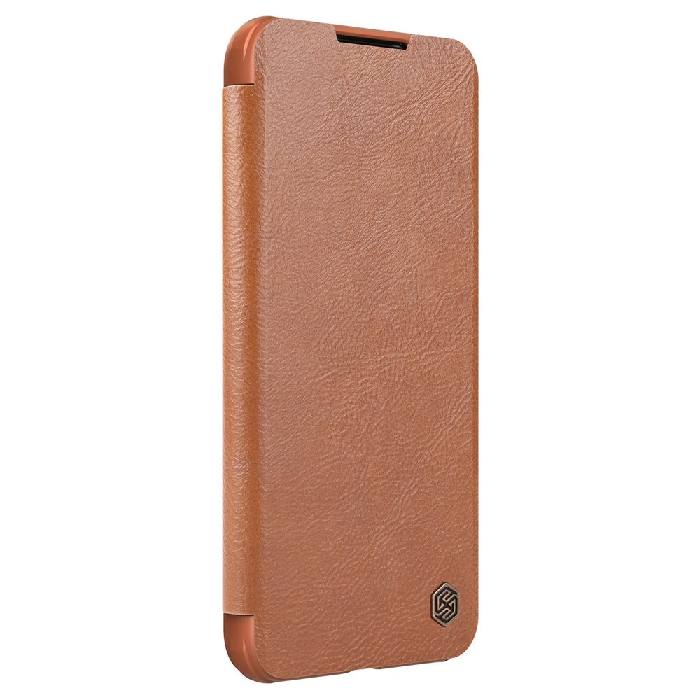 Hurtownia GSM - Case Nillkin Qin Leather Pro Samsung Galaxy S22+ Plus braun - NLK525 - {ean13} - Hurt
