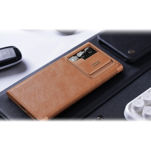 Etui Nillkin Qin Leather Pro Samsung Galaxy S22 Ultra brązowy