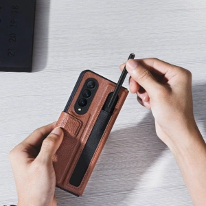 Hurtownia GSM - Case Nillkin Aoge Leder Samsung Galaxy Z Fold 3 braun - NLK593 - {ean13} - Hurt
