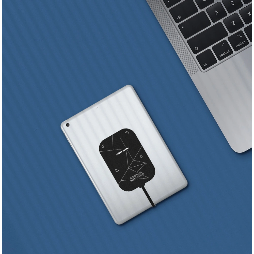 Hurtownia GSM - Kabelloses Ladegerät Nillkin PowerHold Mini Wireless Charging Stand 15W silber - NLK610 - {ean13} - Hurt