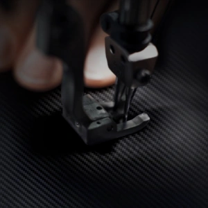 Hurtownia GSM - Etui Nillkin Synthetic Fiber Apple iPhone 12 Pro Max černé - NLK662 - {ean13} - Hurt