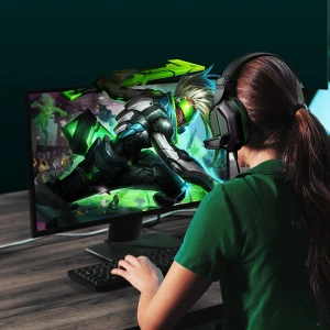Hurtownia GSM - Herní sluchátka Joyroom 3,5mm mini jack s ovladačem a mikrofonem černá (JR-HG1 green) - JYR308 - {ean13} - Hurt
