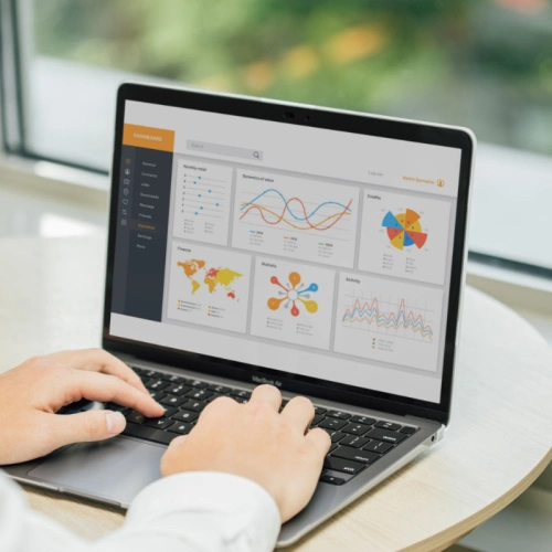 Folia ochronna Moshi iVisor XT Apple MacBook Pro 16" 2021-2024 (M1/M2/M3/M4) (czarna ramka)