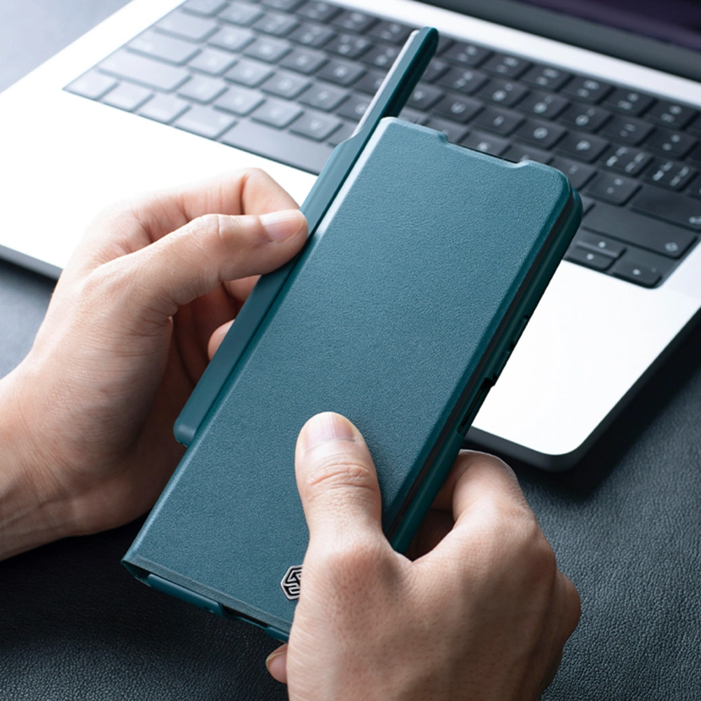 Hurtownia GSM - Etui Nillkin Qin Leather Pro Samsung Galaxy Z Fold 4 zlaté - NLK918 - {ean13} - Hurt