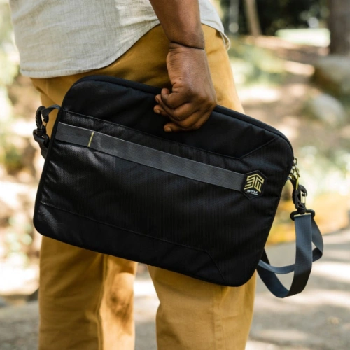 Etui STM Summary do laptopa 13 cali (Black)