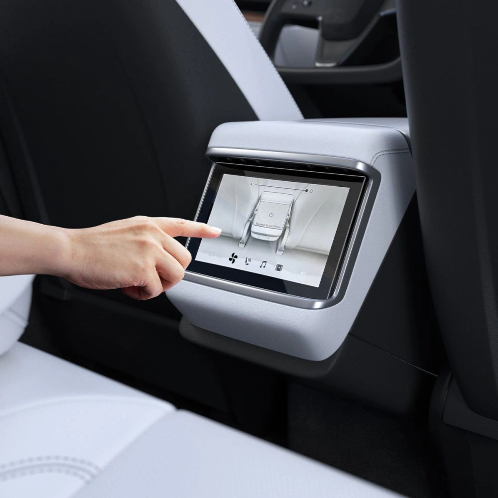 Hurtownia GSM - Edzett üveg Spigen GLAS.tR Slim Tesla Model X 2022/Model S 2021 Fekete - SPN2641 - {ean13} - Hurt