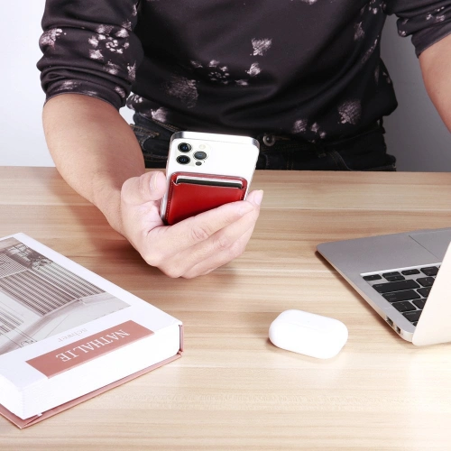 Kieszeń na karty MagSafe iCarer Leather czerwony