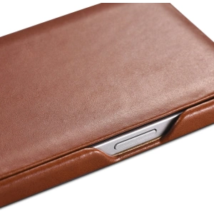 Hurtownia GSM - Etui iCarer Curved Edge Vintage Folio Apple iPhone 13 brązowy - ICR284 - {ean13} - Hurt