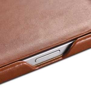Hurtownia GSM - Etui iCarer Curved Edge Vintage Folio Apple iPhone 13 Pro barna - ICR286 - {ean13} - Hurt