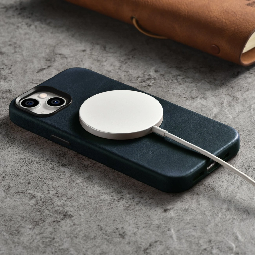 Hurtownia GSM - Etui iCarer Oil Wax Premium Leather MagSafe Apple iPhone 14 albastru închis - ICR326 - {ean13} - Hurt