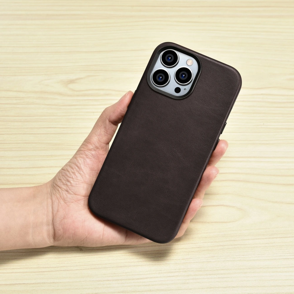 Hurtownia GSM - Etui iCarer Oil Wax Premium Leather MagSafe Apple iPhone 14 Pro Max maro închis - ICR342 - {ean13} - Hurt