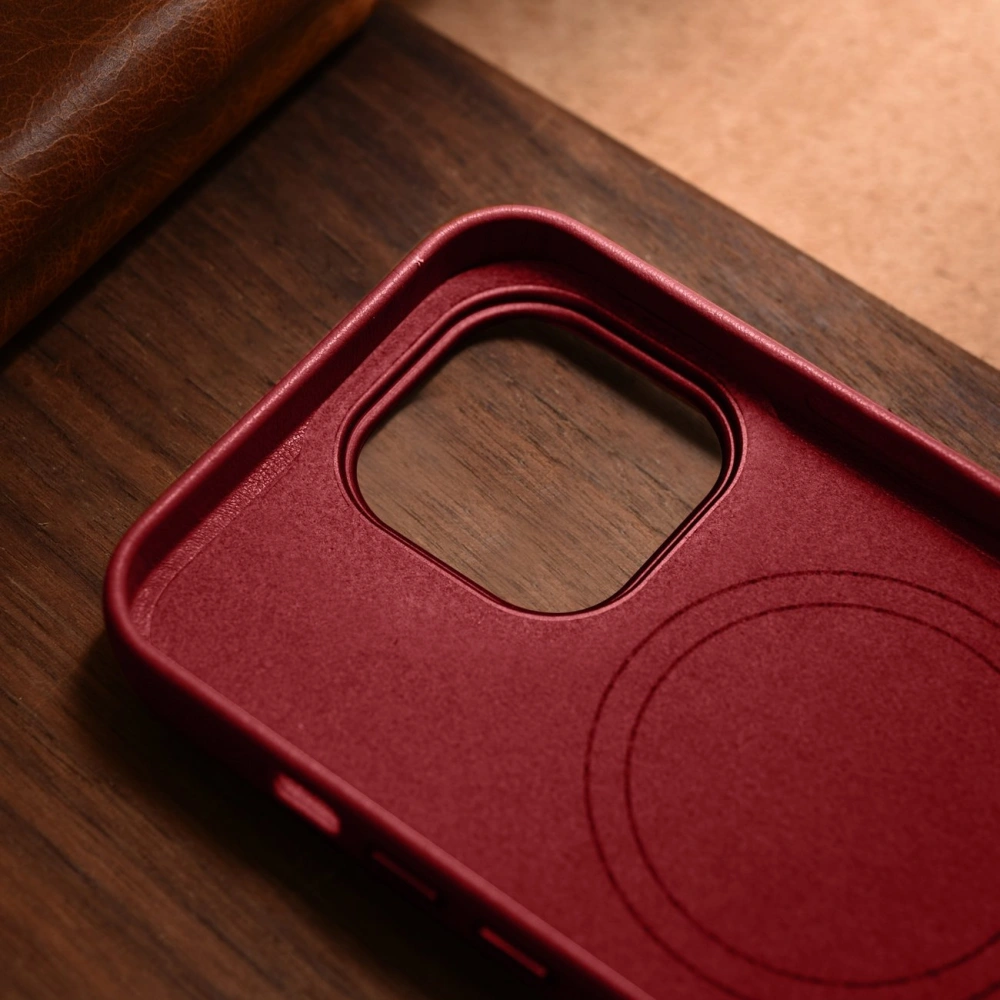 Hurtownia GSM - Etui iCarer Case Leather MagSafe Apple iPhone 14 Pro Max červená - ICR357 - {ean13} - Hurt