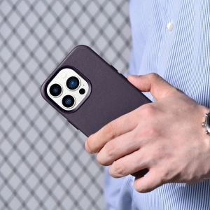 Hurtownia GSM - Etui iCarer Case Leather MagSafe Apple iPhone 14 Pro Max ciemnofioletowy - ICR358 - {ean13} - Hurt
