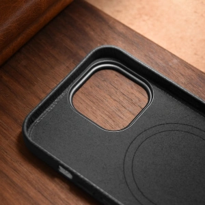 Etui iCarer Litchi Premium Leather MagSafe Apple iPhone 14 Pro černý