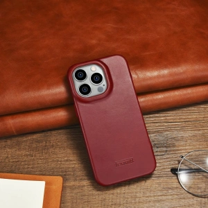 Wholesale iCarer CE Oil Wax Premium Leather Folio MagSafe Apple iPhone 14 Pro red - ICR388 - {ean13} - Hurt