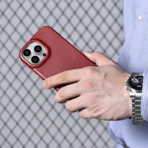 Wholesale iCarer CE Oil Wax Premium Leather Folio MagSafe Apple iPhone 14 Pro red - ICR388 - {ean13} - Hurt